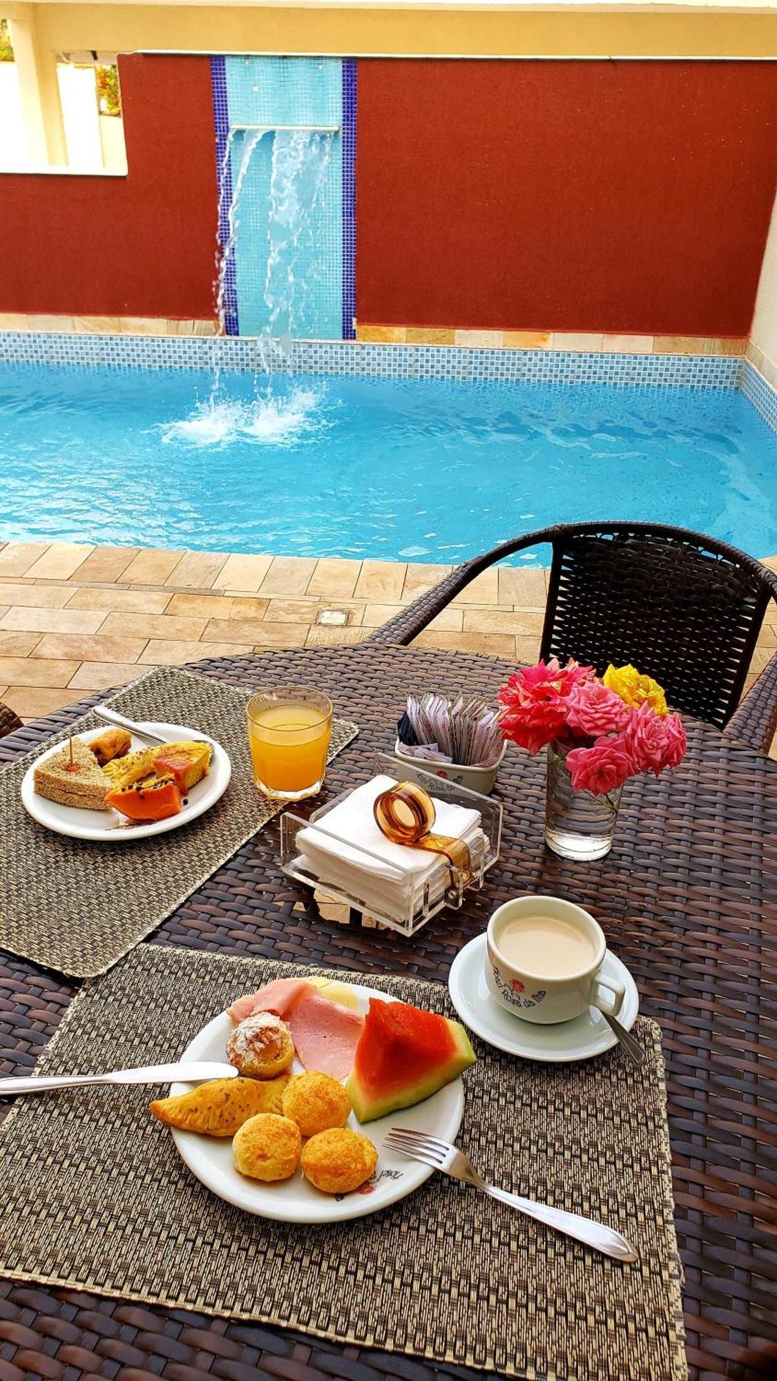Rosa Da Ilha - Perto Do Mar Com Piscina 3* Guarujá